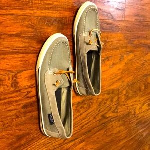 Sperry Shoes worn once